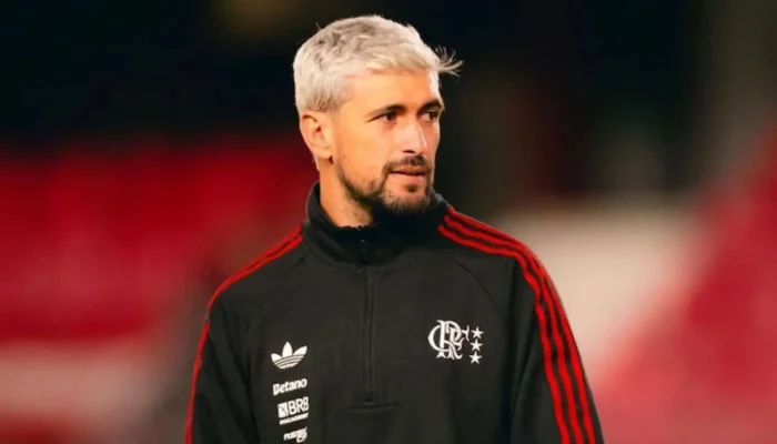 Arrascaeta sofre fratura e vira preocupação no Flamengo.| Foto: Divulgação SBT Sports / Repro...