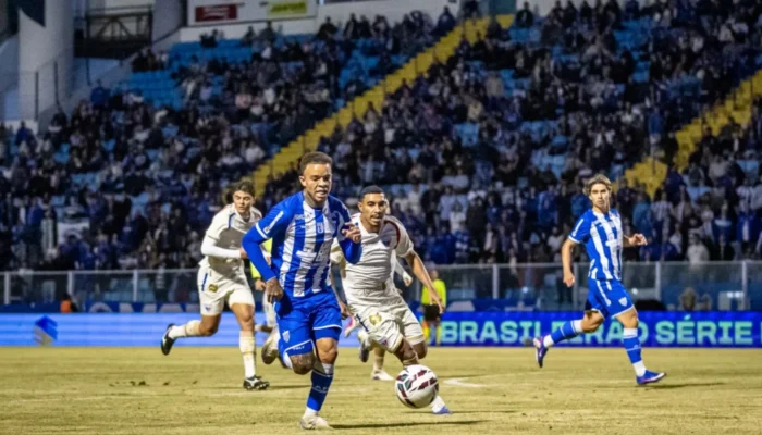 Avaí pressiona, mas empata com Fortaleza na Ressacada.| Foto: Fabiano Rateke / Avaí F.C. / Divu...