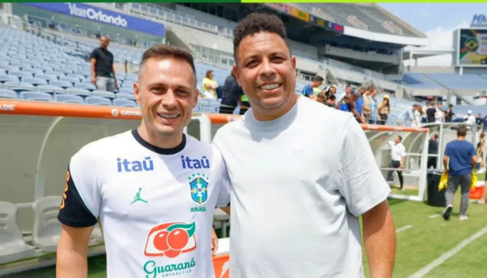 Quem é o catarinense que estará na comissão técnica da Seleção na Copa de 2026 | Foto: Divu...